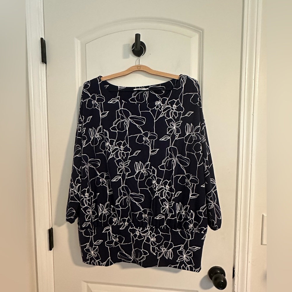 Chico’s Touch of Cool Floral Banded Hem Top Women’s Size 2XL Stretch Knit Dolman